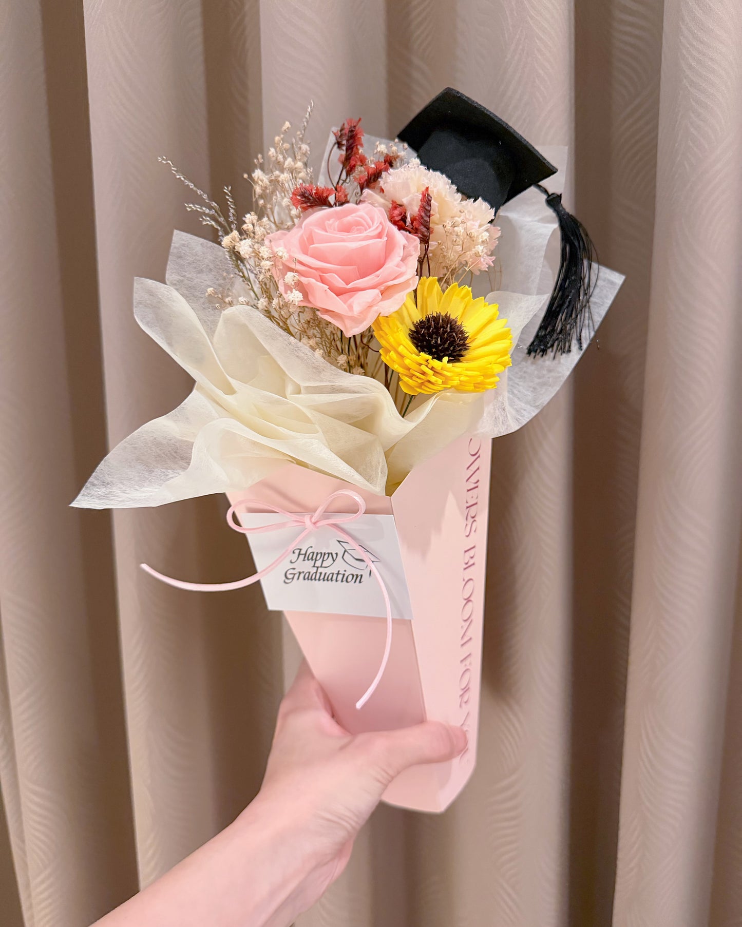 向日葵抱抱花盒