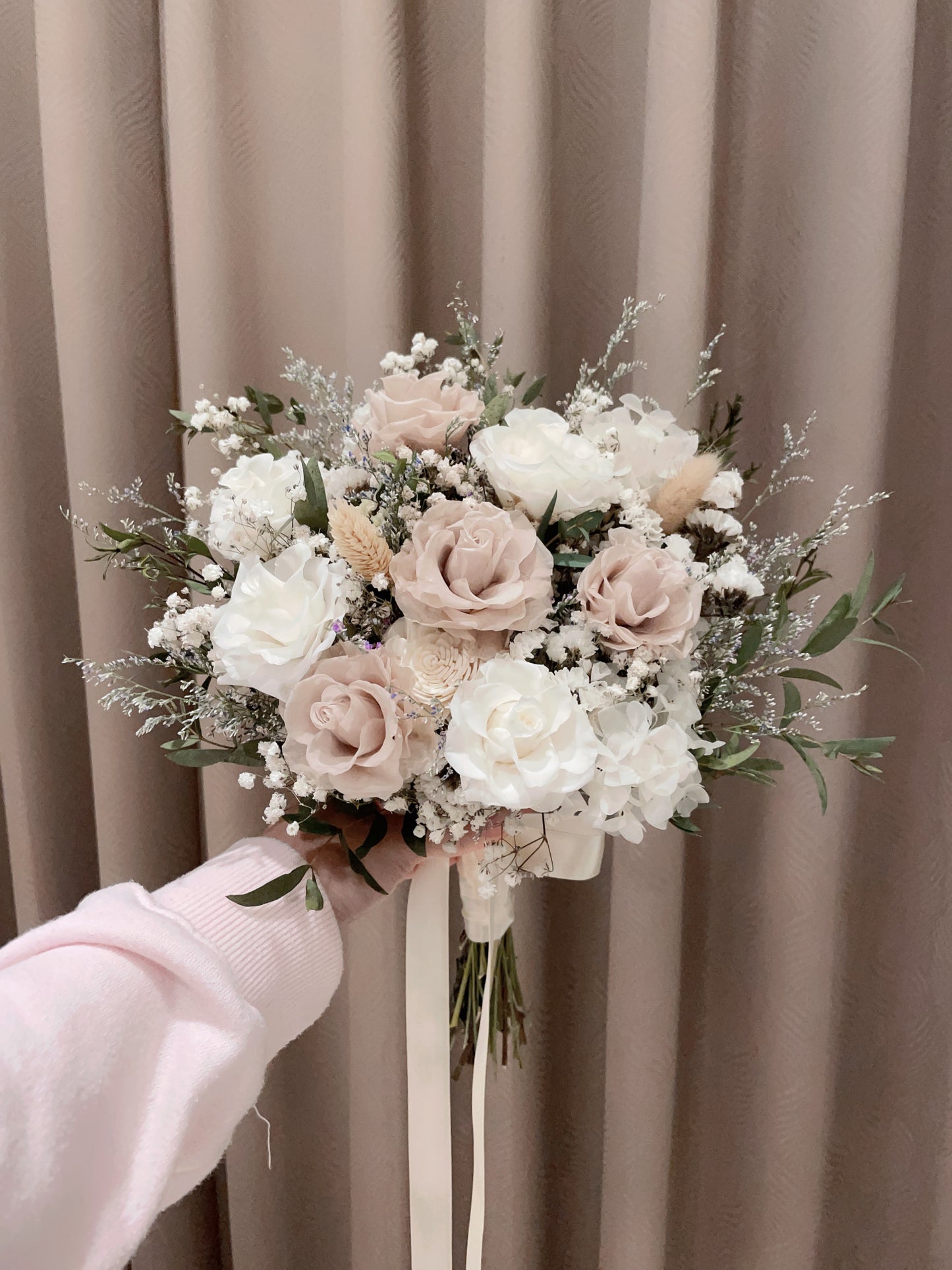 奶茶色永生捧花