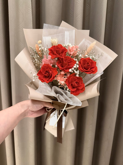 紅茶拿鐵永生花束