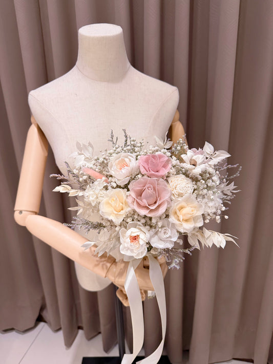 奶油粉永生捧花