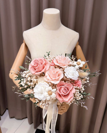 奶杏粉永生捧花