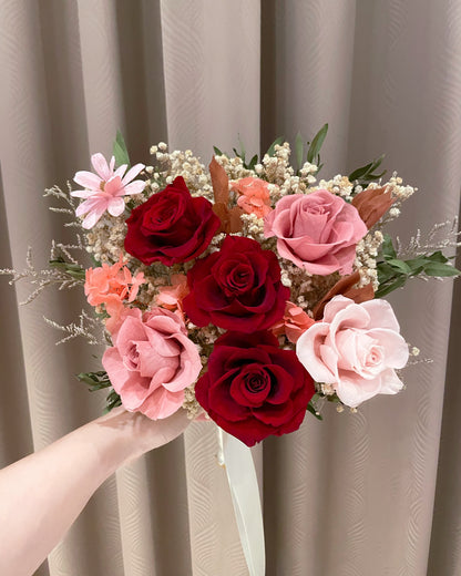 紅粉花漾永生捧花