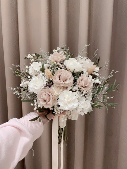奶茶色永生捧花